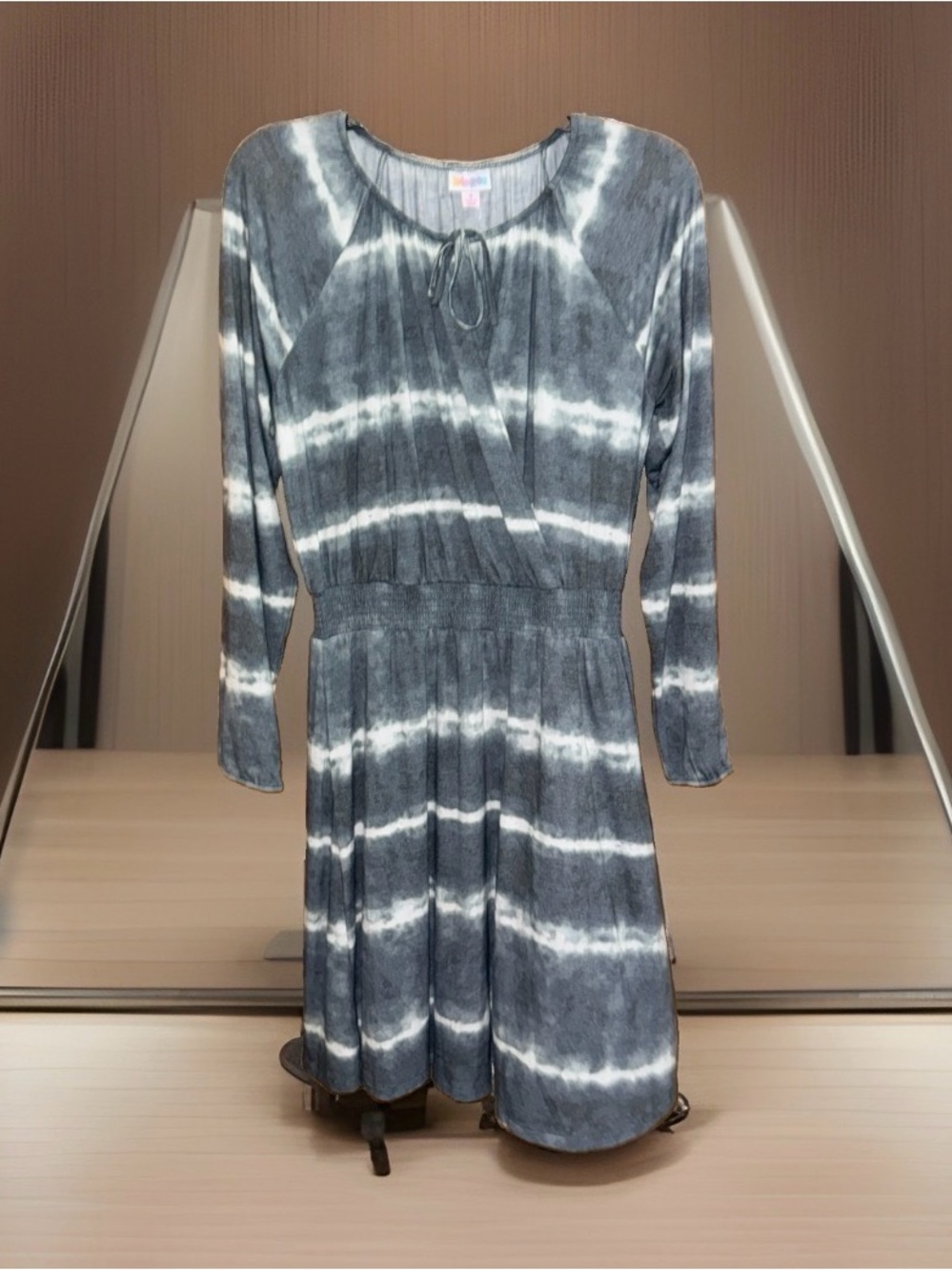 NWT LuLaRoe Gray & White Tie-Dye Long Sleeve Smocked Jody Dress-S